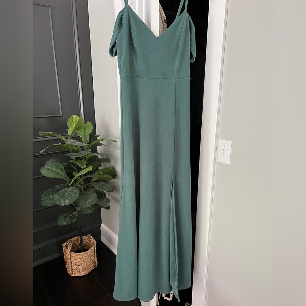 Birdy Grey Dev crepe Bridesmaid Dress in Sea Glass. Size small